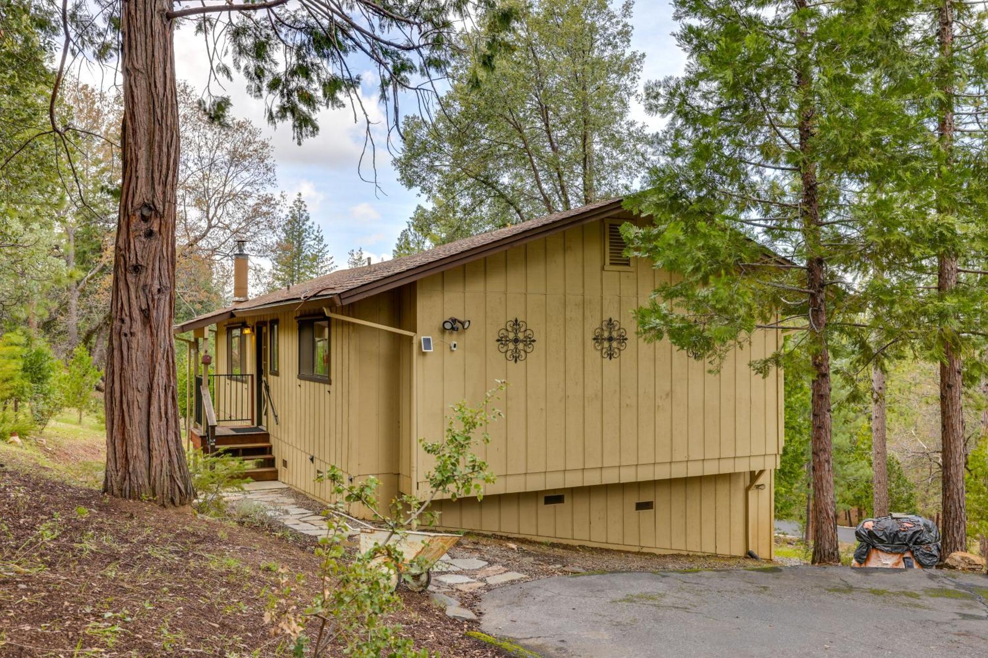 Serene Groveland Cabin Rental Near Yosemite! Exterior photo