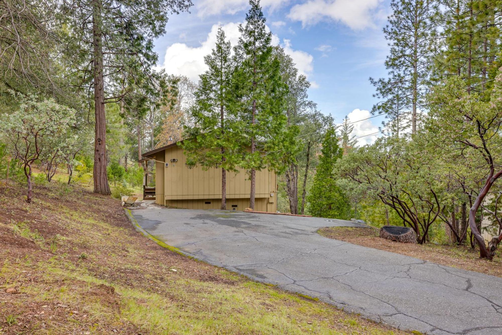 Serene Groveland Cabin Rental Near Yosemite! Exterior photo